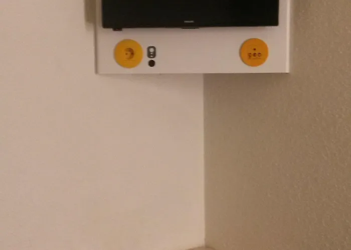 Ξενοδοχείο Enzo 1er Prix 3*